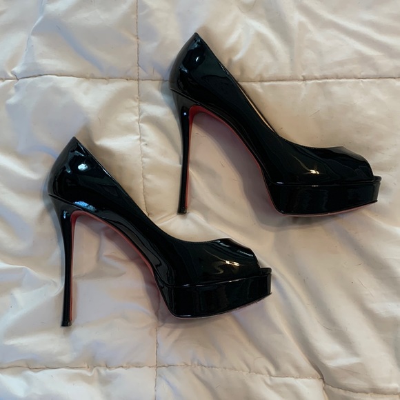 Louboutin Fetish peep toe black patent, size 39 - Picture 1 of 6